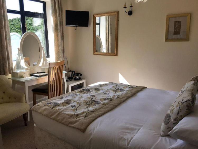 Stanton Manor Hotel Chippenham  Eksteriør billede