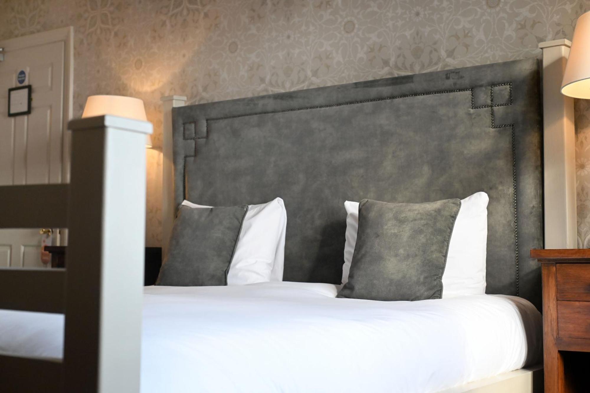 Stanton Manor Hotel Chippenham  Eksteriør billede