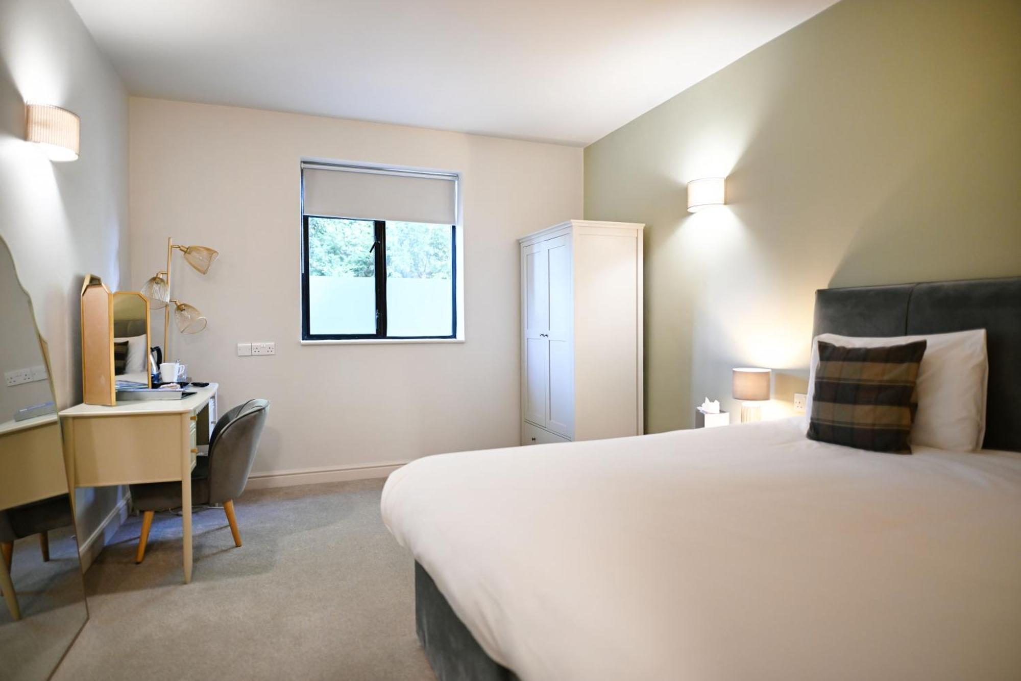 Stanton Manor Hotel Chippenham  Eksteriør billede