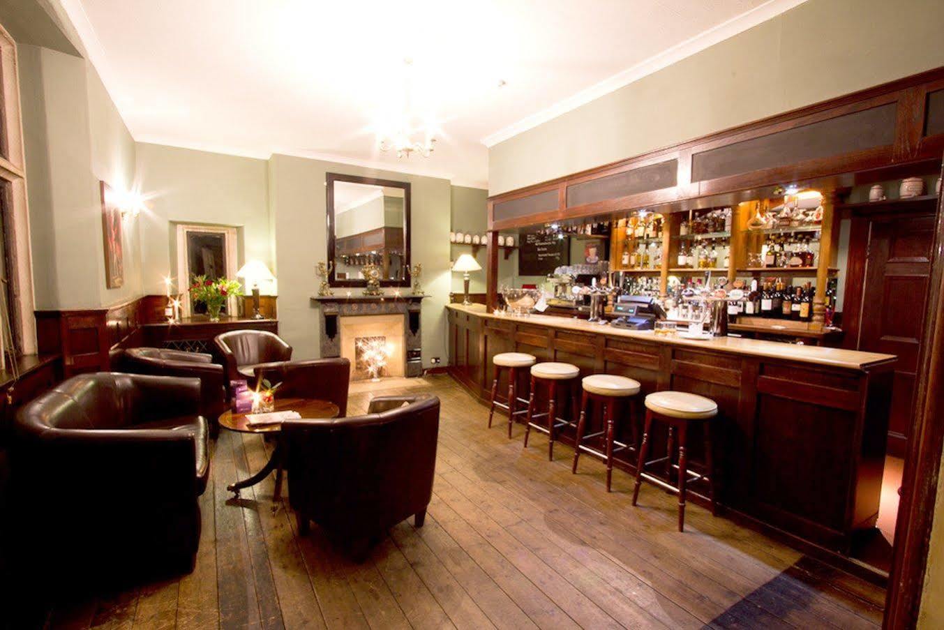 Stanton Manor Hotel Chippenham  Eksteriør billede