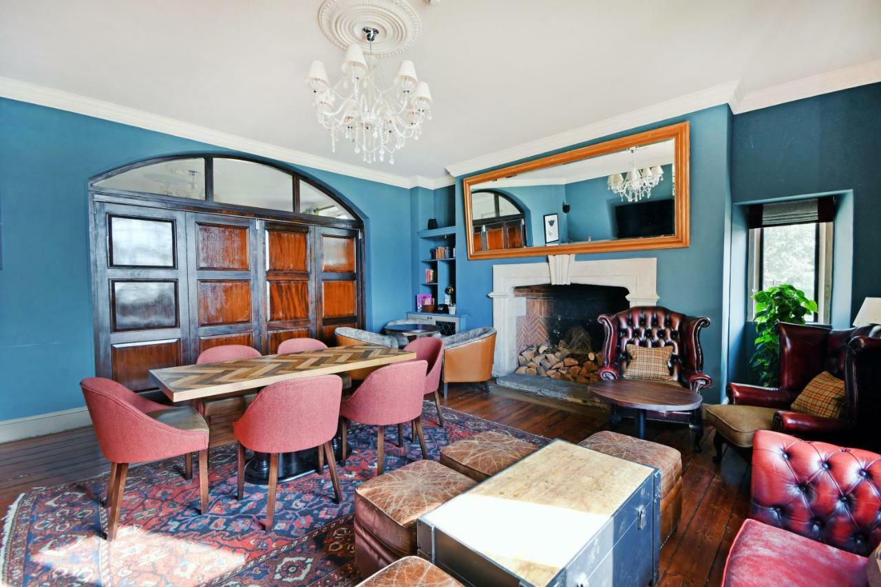 Stanton Manor Hotel Chippenham  Eksteriør billede